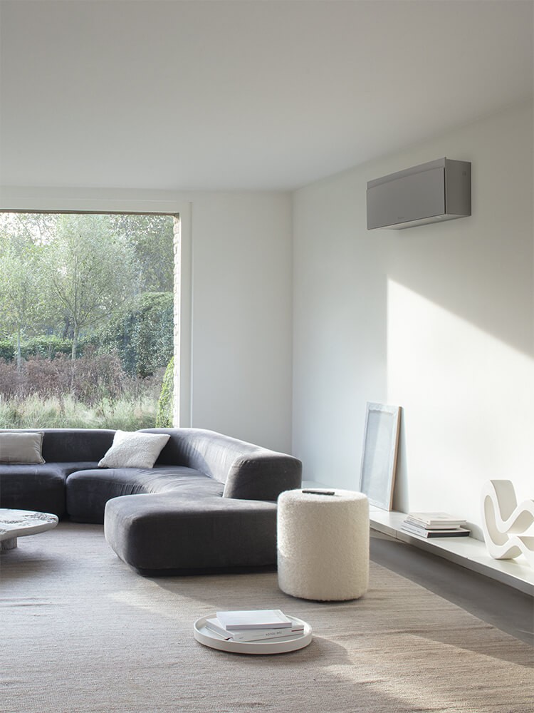 Daikin Emura v matnej striebornej multisplit FTXJ42AS - Image 5